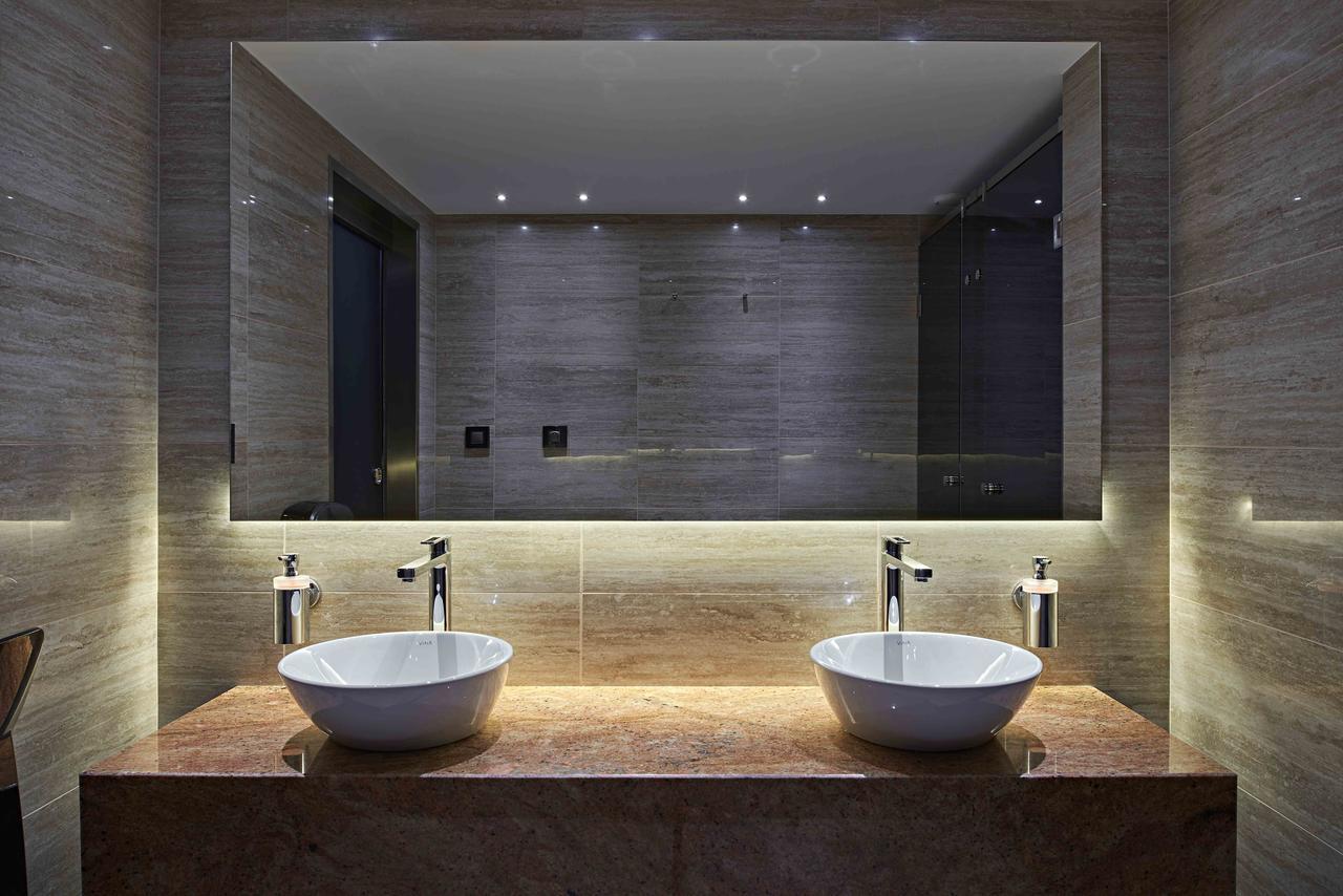 Theatre Hotel Оломоуц Екстериор снимка