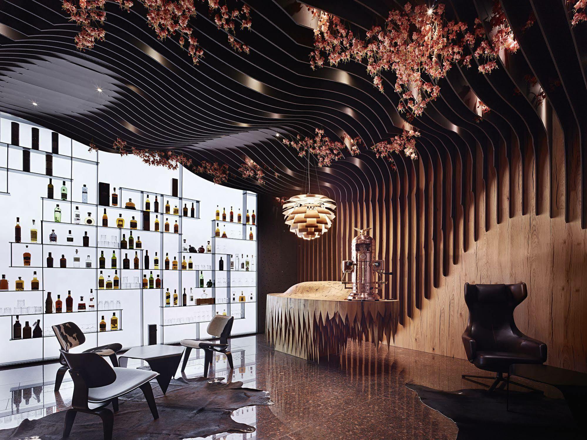 Theatre Hotel Оломоуц Екстериор снимка