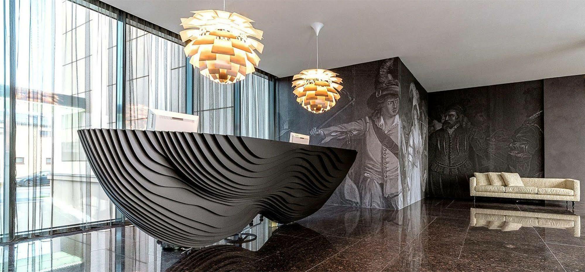 Theatre Hotel Оломоуц Екстериор снимка